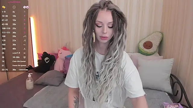 youreyesrgasm online show from 02.17.25