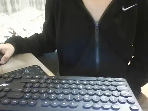 Snapshot of yourshottyarav chatting on 02.22.26 yourshottyarav online show from 02.22.26