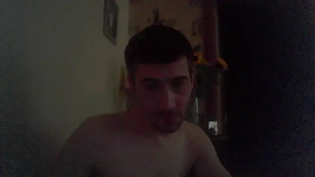 Snapshot of Ethangay chatting on 04.18.26 Ethangay online show from 04.18.26
