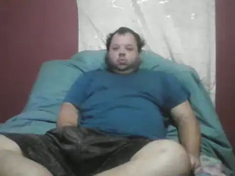 Strongbutgentle36 online show from 10.25.25