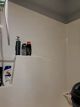 Snapshot of MaddyC6992 chatting on 12.12.24 MaddyC6992 online show from 12.12.24