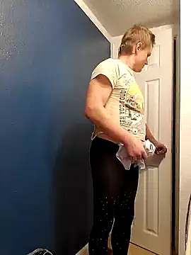 Snapshot of MaddyC6992 chatting on 01.07.25 MaddyC6992 online show from 01.07.25