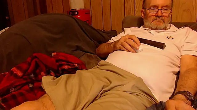 snickers1 online show from 04.10.26