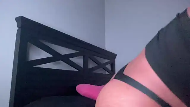 Creamesensation online show from 12.10.24