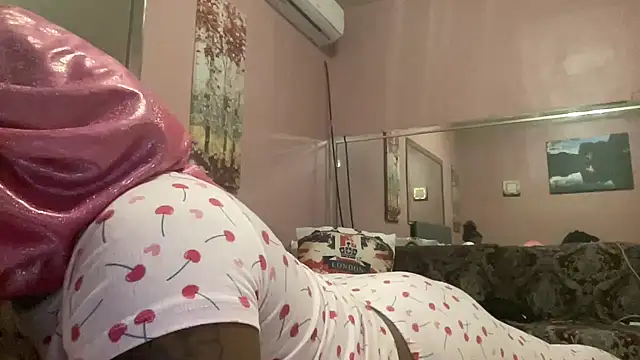 Creamesensation online show from 01.30.25