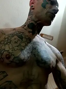 Casey884life online show from 12.17.25