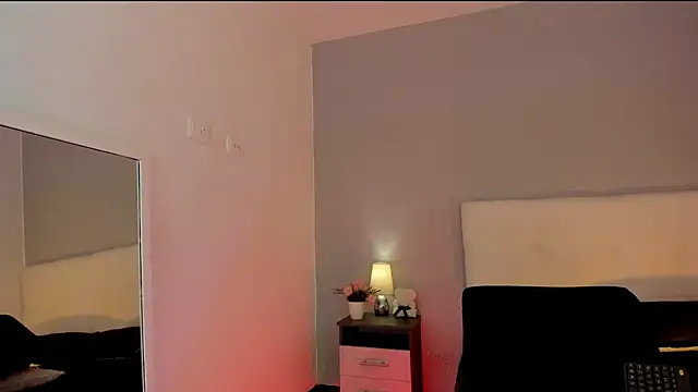 NataliaBuiles online show from 04.04.26