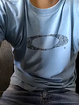 Leo Big online show from 03.17.26