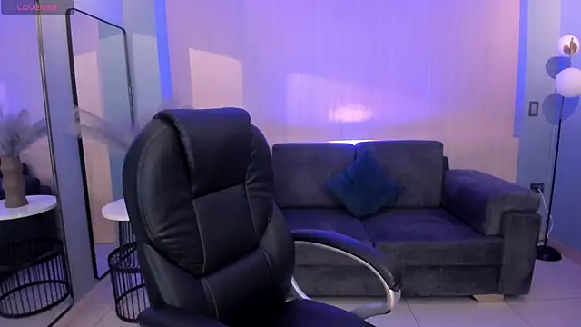 MorganHicks online show from 01.31.25