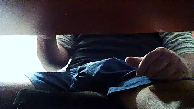 Snapshot of opreatiby chatting on 11.19.25 opreatiby online show from 11.19.25