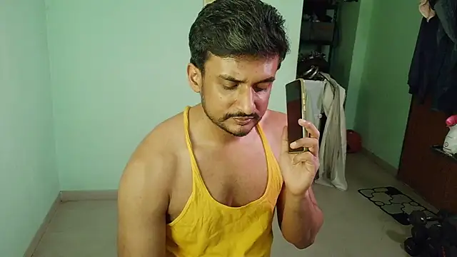 Snapshot of daringcutie chatting on 03.24.26 daringcutie online show from 03.24.26