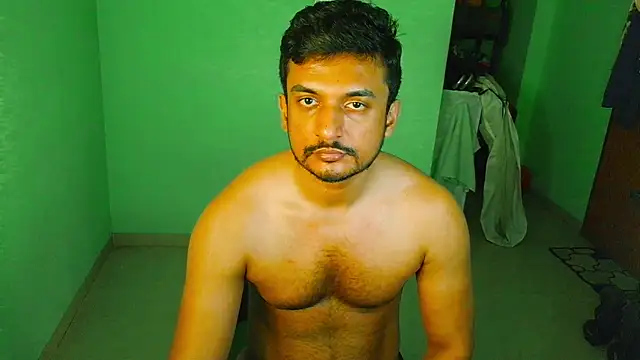 Snapshot of daringcutie chatting on 04.16.26 daringcutie online show from 04.16.26