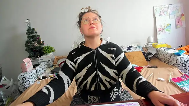 IamYourNarcotic online show from 02.06.26