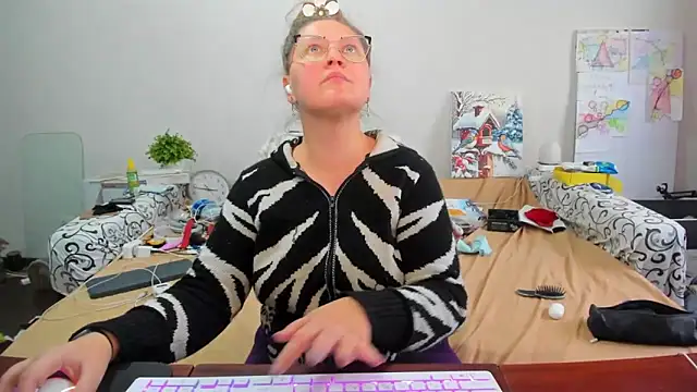 IamYourNarcotic online show from 02.14.26