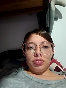 Snapshot of linda-schmidt chatting on 05.31.26 linda-schmidt online show from 05.31.26