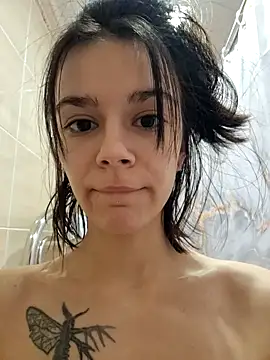 Snapshot of alyssa_sweet chatting on 12.03.24 alyssa sweet online show from 12.03.24