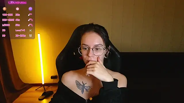 Snapshot of alyssa_sweet chatting on 01.21.25 alyssa sweet online show from 01.21.25