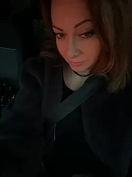 Snapshot of Alice_Sweetyyy chatting on 12.29.24 Alice Sweetyyy online show from 12.29.24