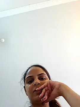 DirtySnowball69 online show from 01.10.25