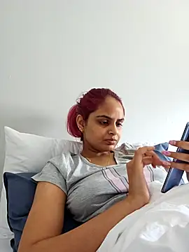 DirtySnowball69 online show from 10.16.25