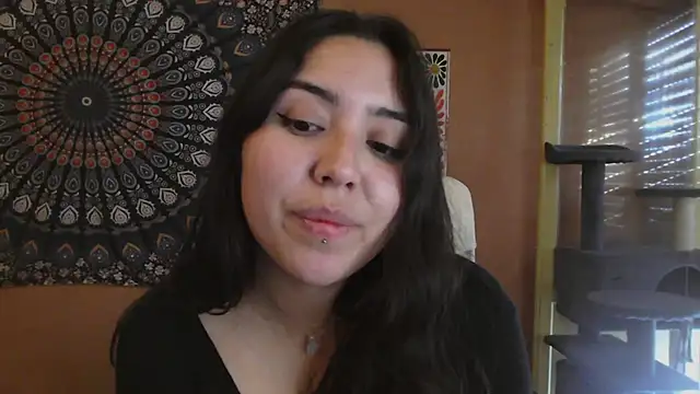 IntimateTales online show from 12.10.24