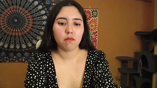 IntimateTales online show from 01.05.25