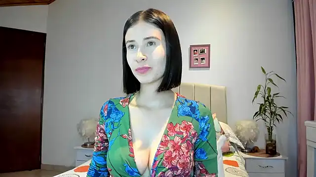 macarena vallejo online show from 12.06.24