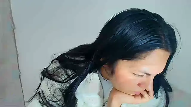 Anal Milky Momma online show from 10.11.25