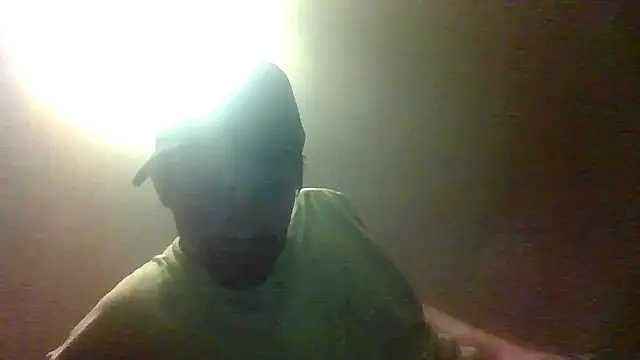 Snapshot of youngbuck6874 chatting on 06.06.26 youngbuck6874 online show from 06.06.26