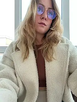 Puzdosia online show from 12.15.25