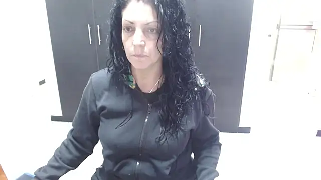 Snapshot of mijal_queen chatting on 09.27.25 mijal queen online show from 09.27.25