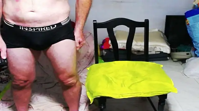 1CuteAndSexy69 online show from 02.16.25