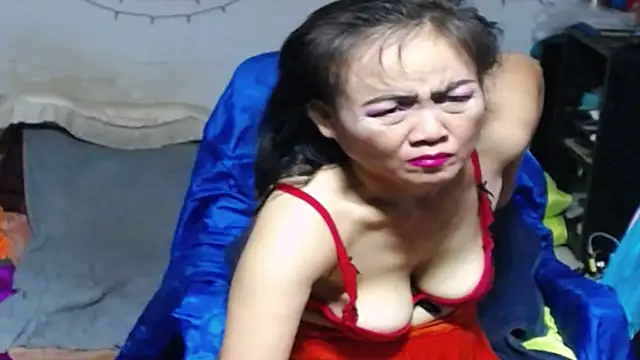 1CuteAndSexy69 online show from 09.12.25