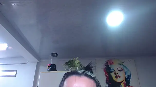Snapshot of GABY_FOX_TS chatting on 06.25.26 GABY FOX TS online show from 06.25.26