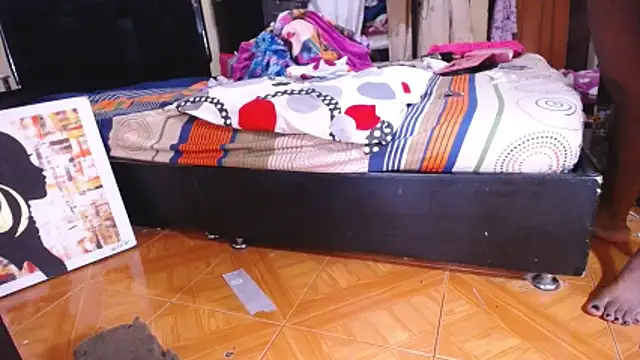 loreblackhot online show from 12.13.25