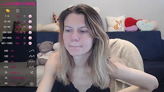 Snapshot of night_is_dark chatting on 01.28.25 night is dark online show from 01.28.25