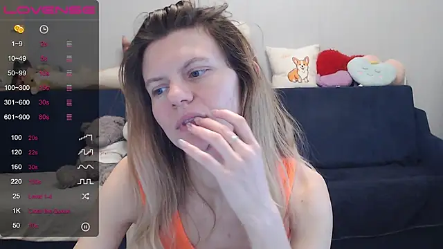 Snapshot of night_is_dark chatting on 01.28.25 night is dark online show from 01.28.25