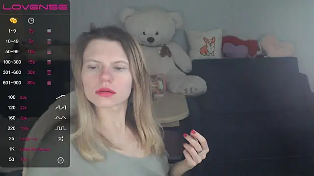 Snapshot of night_is_dark chatting on 02.02.25 night is dark online show from 02.02.25