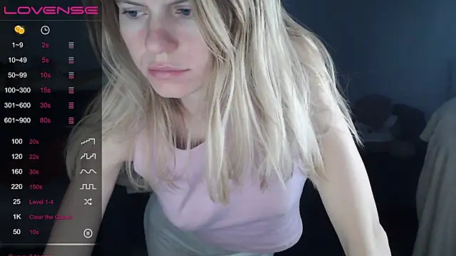 Snapshot of night_is_dark chatting on 02.09.25 night is dark online show from 02.09.25