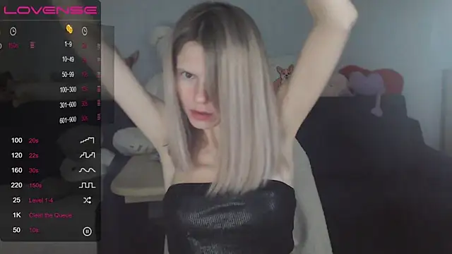 Snapshot of night_is_dark chatting on 02.13.25 night is dark online show from 02.13.25