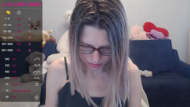 Snapshot of night_is_dark chatting on 02.18.25 night is dark online show from 02.18.25