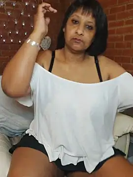 Lilybanx online show from 04.06.26