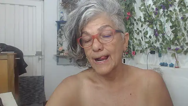 FunnyGrandma online show from 02.12.25