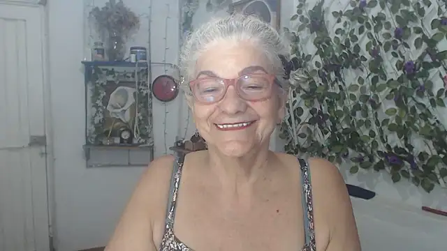 FunnyGrandma online show from 02.08.26