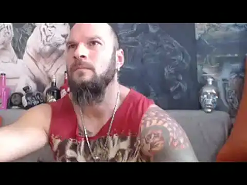 Snapshot of viking_30 chatting on 02.10.25 viking 30 online show from 02.10.25