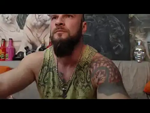 Snapshot of viking_30 chatting on 03.10.25 viking 30 online show from 03.10.25