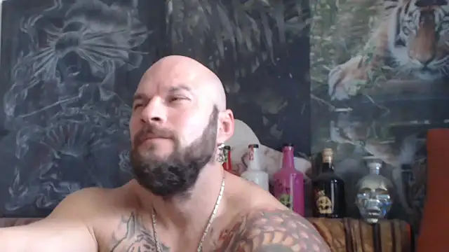 Snapshot of viking_30 chatting on 10.24.25 viking 30 online show from 10.24.25