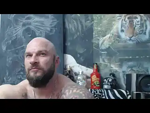 Snapshot of viking_30 chatting on 04.18.26 viking 30 online show from 04.18.26