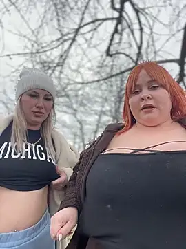 Model9798 online show from 02.27.26