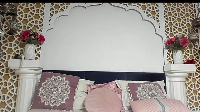 Snapshot of AleshaArabian chatting on 02.02.26 AleshaArabian online show from 02.02.26